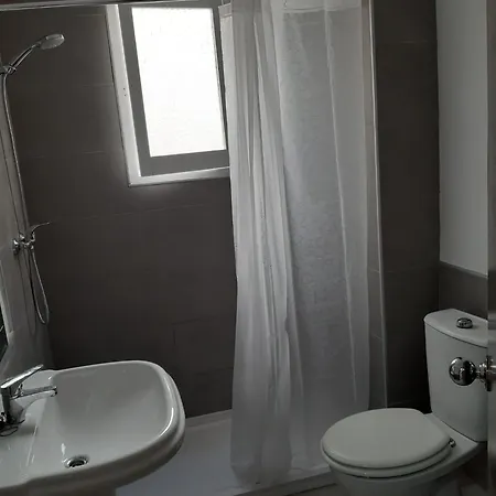 Piso De 4 Habitaciones A 50 Metros De La Playa El Acequion, Torrevieja * Torrevieja